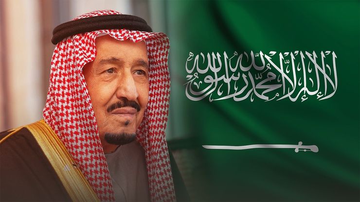 الملك سلمان يعبر عن امتنانه لخدمة الحرمين.. والحجاج يتوافدون إلى منى