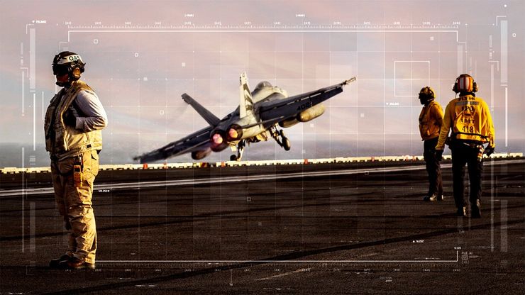 مواجهة إيران.. تهديدات أميركية وحركة في مضيق هرمز