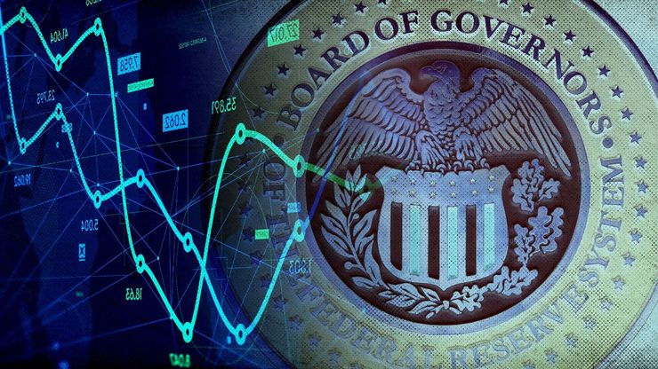 الفيدرالي يثبت الفائدة والأسواق تترقب تشددا لاحقا