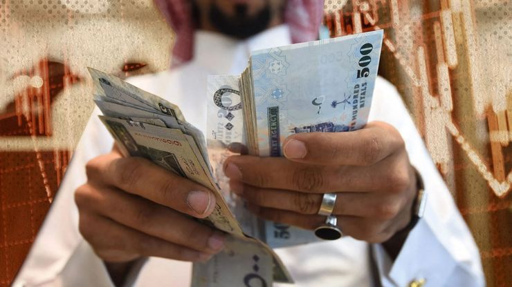 "تاسي" يتراجع.. ودراسة رفع نسب تملك الأجانب في الأسهم السعودية