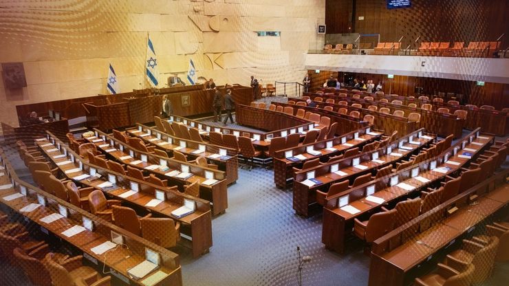 الكنيست يمهد لضم الضفة رغم اتفاق ترمب.. وتصعيد أميركي- روسي متبادل