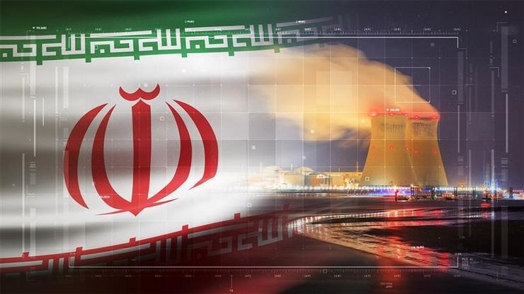 إسرائيل تستهدف منشآت إيران النووية.. وواشنطن تفتح باب التفاوض مع طهران