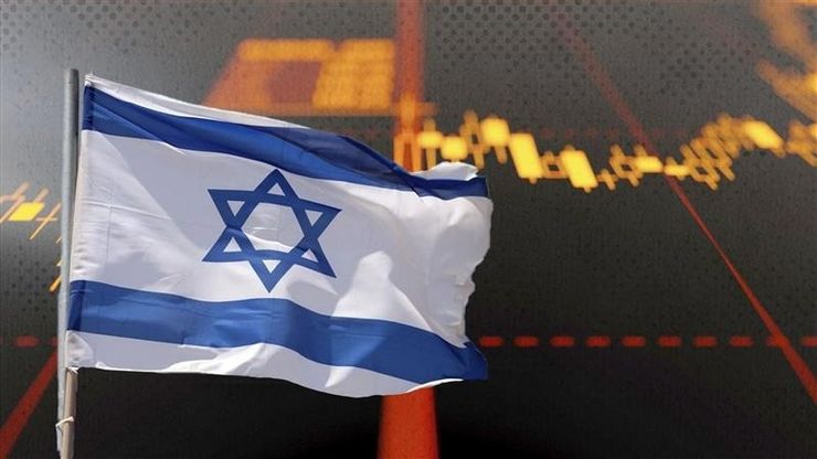 اللوبي الإسرائيلي يفقد نفوذه في الكونجرس.. والذهب يتخطى 3500 دولار