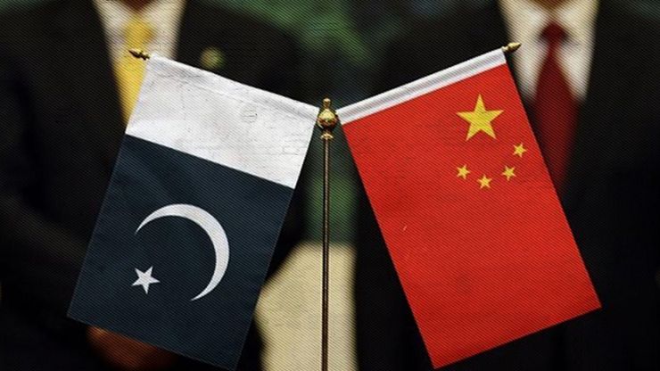 الصين وباكستان تقترحان التهدئة.. وترمب يراهن على التفاوض