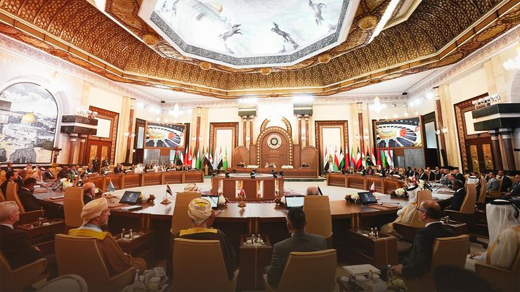 قمة بغداد.. إجماع عربي على إنهاء النزاعات وإعادة الإعمار