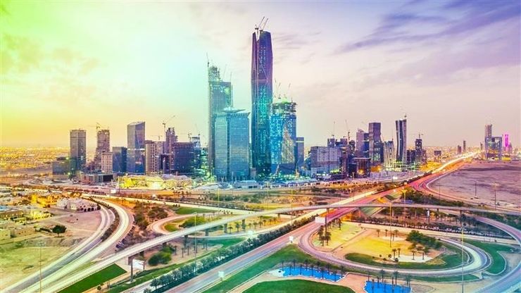العقار السعودي يغير قواعد اللعبة.. من حجر الأساس لقمة الفرص
