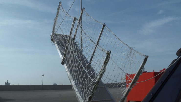 شحنات عاجلة