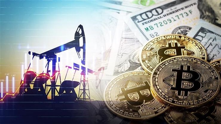 تراجع أسعار النفط وسط وفرة المعروض.. وصعود العملات المشفرة