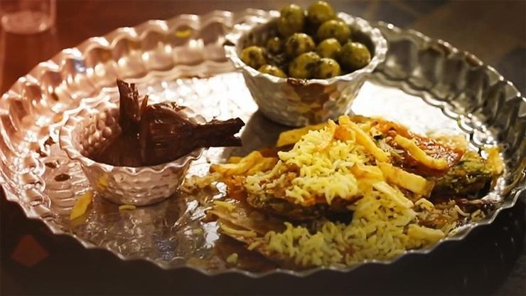 المطبخ الإيراني.. فن الطهي الممتد من الحضارة