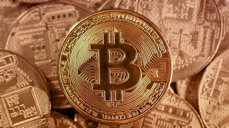 المؤشر الثلاثيني تحت الضغط.. وبتكوين تتشبث بآخر دعائم الصعود