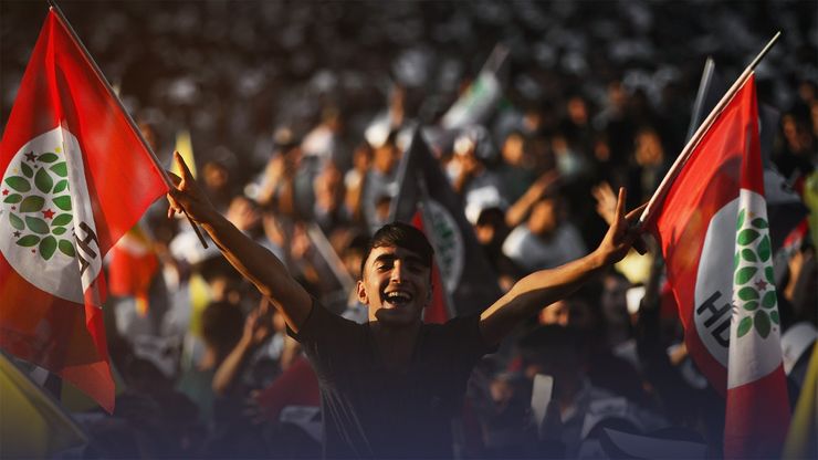 حزب الشعوب الديمقراطي.. بين الشمولية والاتهامات الكردية
