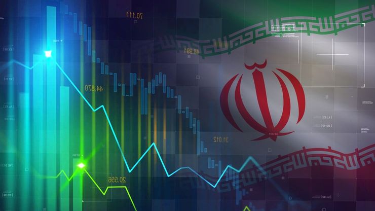 ترمب يلوح بـ3 خيارات تجاه إيران.. وطهران تتحدث عن تصعيد محتمل