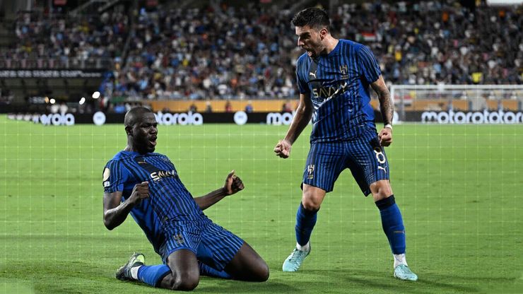 الهلال يهزم سيتي.. وترمب يعد بوقف نار وشيك في غزة