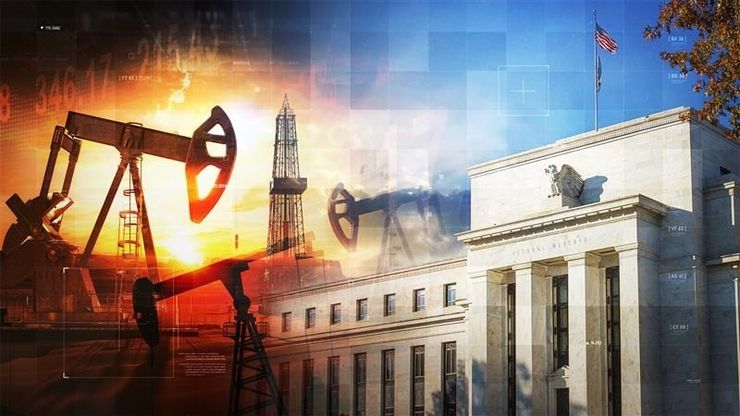 النفط يسجل مكاسب أسبوعية.. والأسواق تترقب اجتماع الفيدرالي