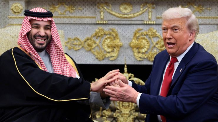 السعودية حليف رئيسي غير عضو في الناتو.. والنفط يتراجع