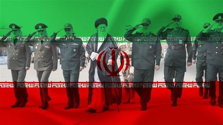 الحرس الثوري الإيراني: العبور من مضيق هرمز "ممنوع".. وهجمات على مدن الخليج