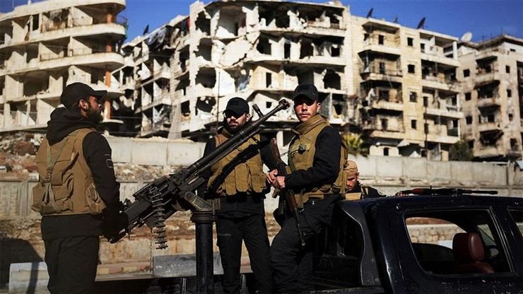 الجيش السوري يسيطر على حي الشيخ مقصود.. وإيران تتهم أميركا بتأجيج الاحتجاجات